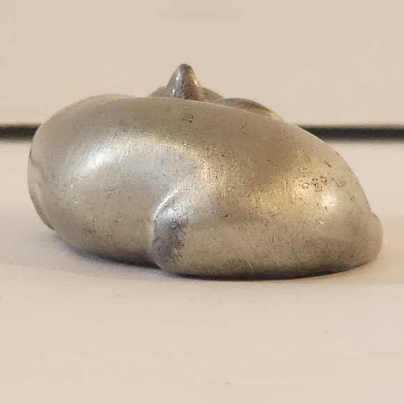 Sweet Pewter Cat Figurine - Picture 2 of 5